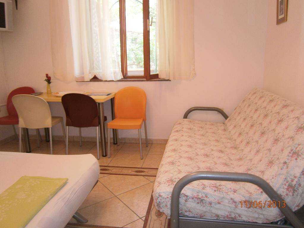Villa Miranda - Croazia Omiš Chambre photo
